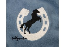 Stickdatei - springendes Pferd Hufeisen